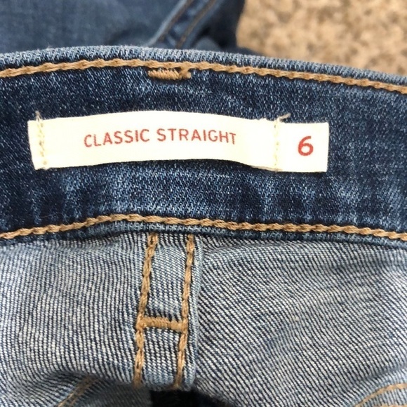 Levi’s Classic Straight Leg Jeans Size 6 Dark Blue High Waist - Picture 8 of 9